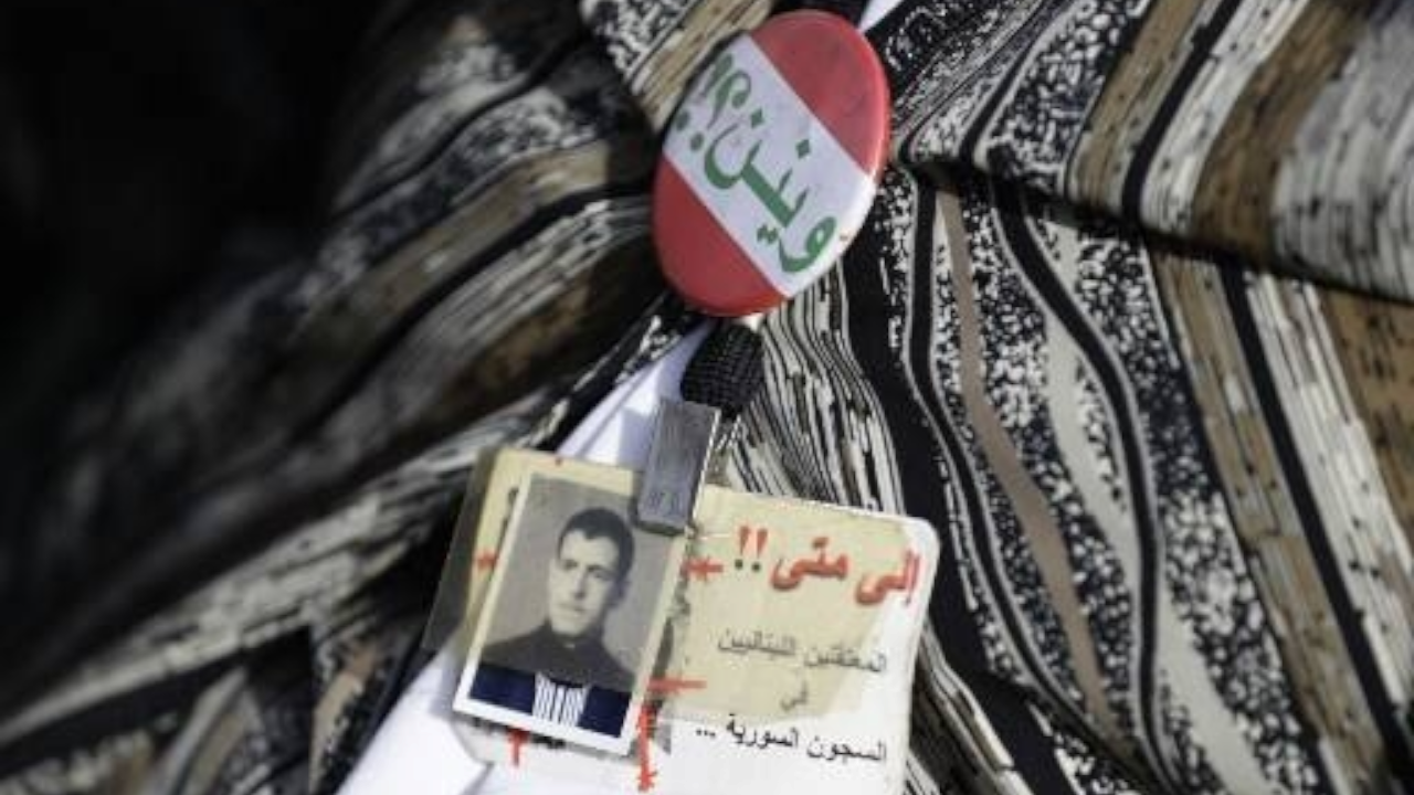 المعتقلون اللبنانيون في السجون السورية