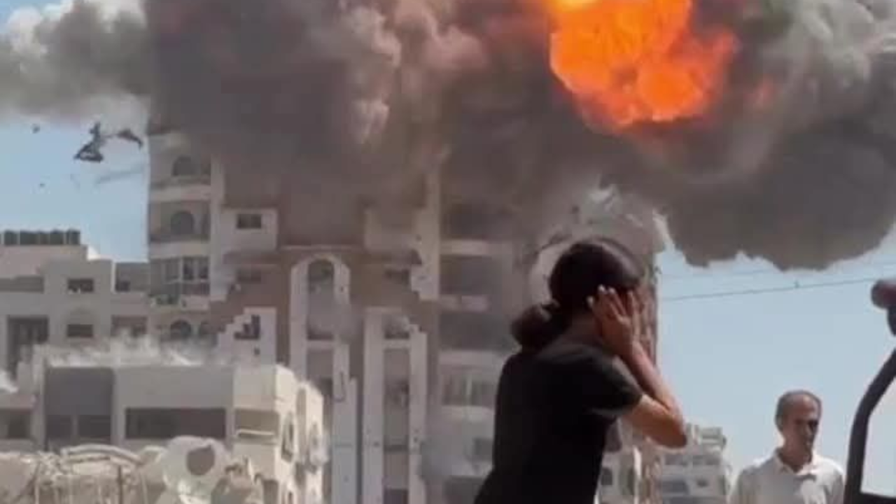 صور للقصف في غزة