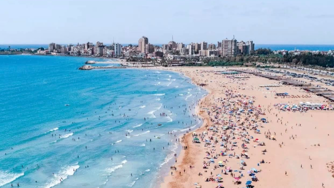 لبنان أكبر من أي حزب